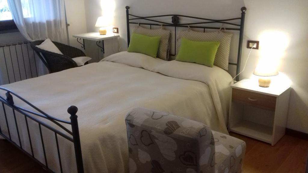 A Casa Di Stella Apartment เปรูจา ภายนอก รูปภาพ
